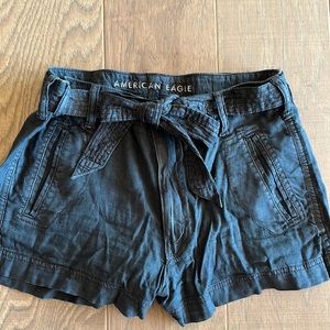 American Eagle shorts. Size 6. Great condition. Soft and comfy.